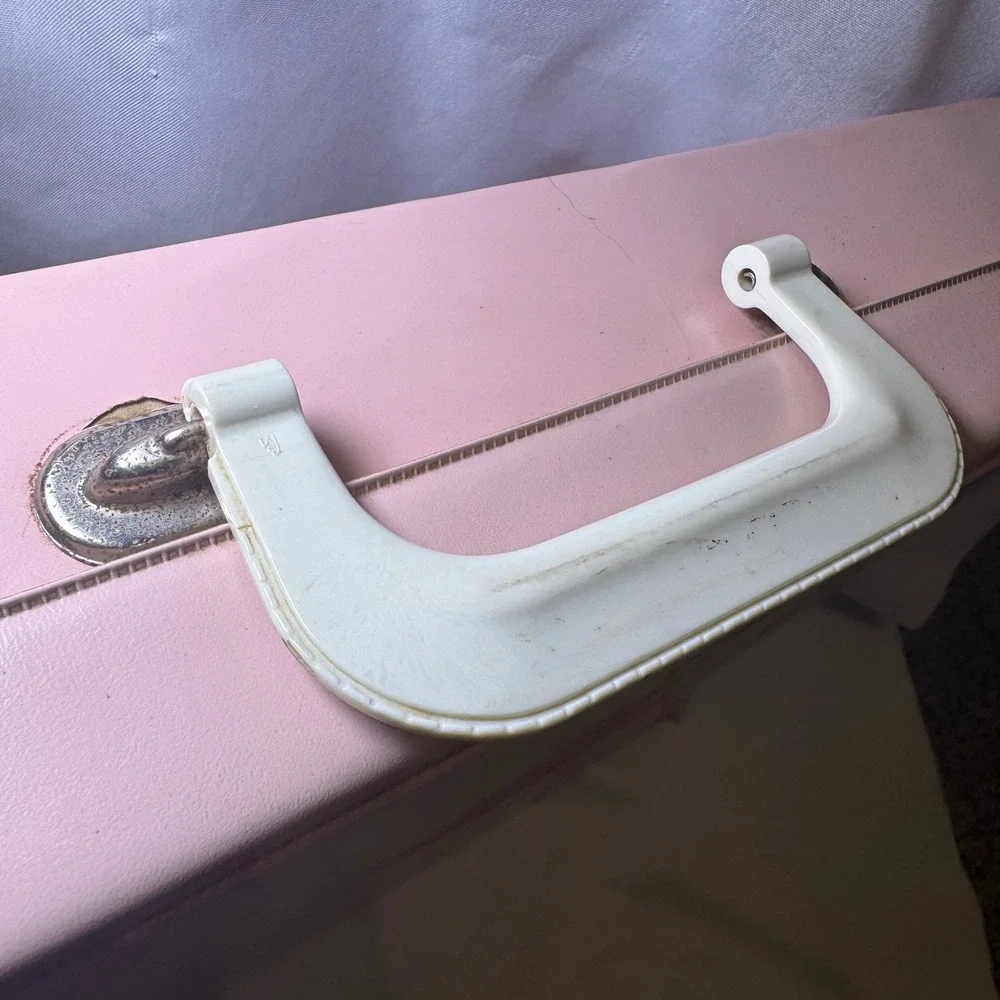 Vintage 1963 Mattel Barbie and Midge Pink Vinyl Double Doll Case Trunk 5092-0500